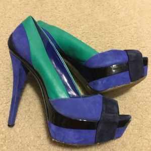 Jessica Simpson heels